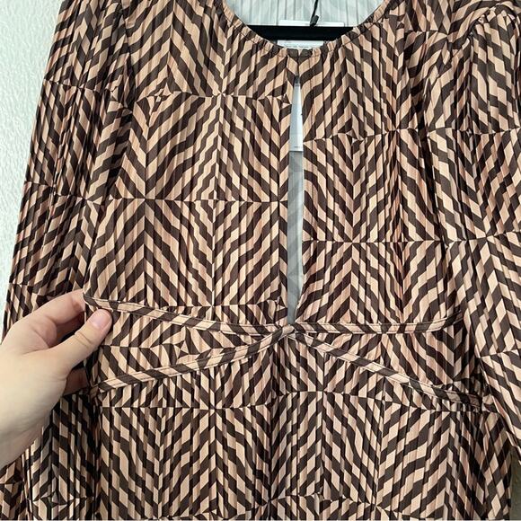 NWT Zara Geometric Printed Brown Pleated Dress - Picture 7 of 8